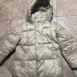 NWT GAP PUFFER JACKET BRAND NEW